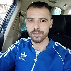 Фотография мужчины Gabriel, 34 года из г. Reșița