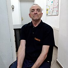 Фотография мужчины Moise, 64 года из г. Ploiești