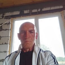 Фотография мужчины Виктор, 63 года из г. Кумылженская