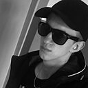 Артём, 24 года