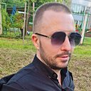 Виктор, 44 года
