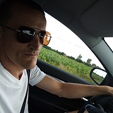 Фотография мужчины Денис, 35 лет из г. Солигорск