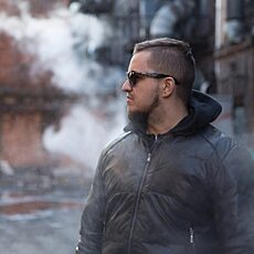 Фотография мужчины Евгений Петросян, 34 года из г. Улан-Удэ