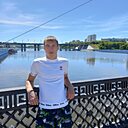Макс, 21 год