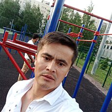 Фотография мужчины Ахмад, 29 лет из г. Санкт-Петербург