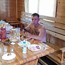 Роман, 33 года