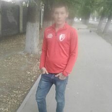 Фотография мужчины Максим, 34 года из г. Саратов