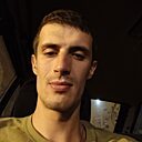 Михаил, 32 года