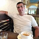 Антон, 37 лет