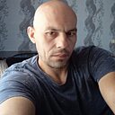 Саша, 32 года