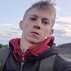 Фотография мужчины Андрей, 21 год из г. Зыряновск
