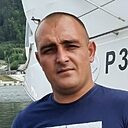 Юрий, 32 года