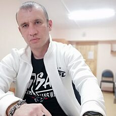 Фотография мужчины Виталий, 39 лет из г. Оленегорск