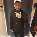 Олег, 33 года