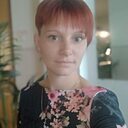 Nadinara, 33 года