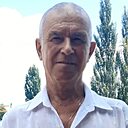 Вячеслав, 62 года
