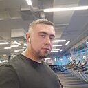 Хушкадам, 35 лет