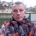 Ден, 33 года