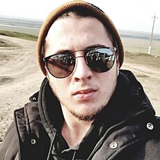 Фотография мужчины Макс, 25 лет из г. Николаев