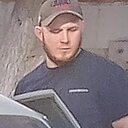 Денис, 33 года