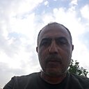 Lev, 54 года