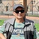 Анатолий, 61 год