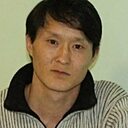 Ден, 42 года