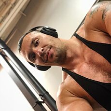 Фотография мужчины Влад, 39 лет из г. Санкт-Петербург