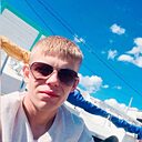 Владислав, 27 лет