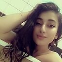 Asal Zarina, 22 года