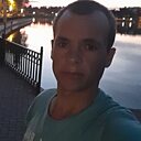 Mihai, 33 года