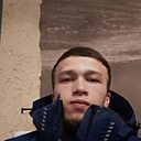 Азам, 24 года