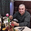 Эл, 42 года