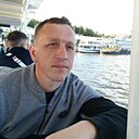 Максим, 44 года