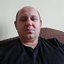 Миша, 42 года
