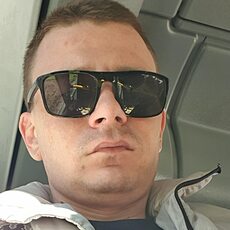 Фотография мужчины Игорь, 30 лет из г. Череповец