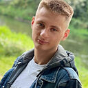 Роман, 24 года