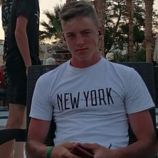 Фотография мужчины Александр, 24 года из г. Солигорск