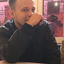 Лев, 24 года