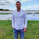 Динар, 36 лет