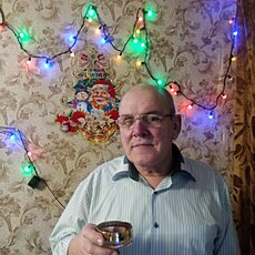 Фотография мужчины Владимир, 69 лет из г. Сланцы