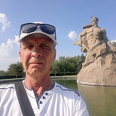 Фотография мужчины Владимир, 56 лет из г. Челябинск