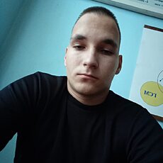 Фотография мужчины Максим, 21 год из г. Красноярск