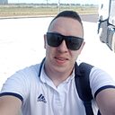 Юра, 32 года