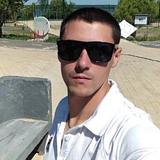 Фотография мужчины Виталик, 35 лет из г. Зеленогорск (Санкт-Петербург)