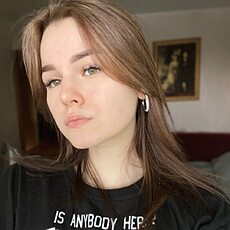 Фотография девушки Лина, 19 лет из г. Нижнекамск