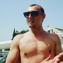 Олег, 32 года
