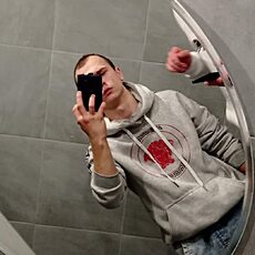Фотография мужчины Сеня, 25 лет из г. Белоярский