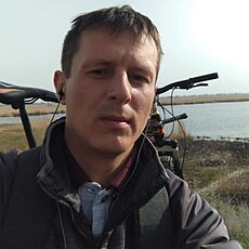 Фотография мужчины Денис, 37 лет из г. Новомосковск