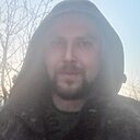 Михаил, 33 года
